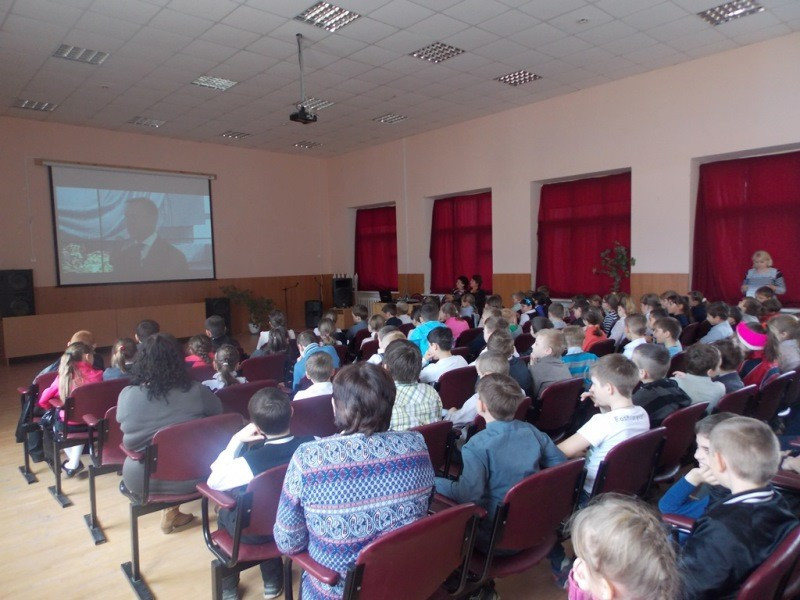 Вы сейчас просматриваете Урок Победы с использованием видеозаписи Всероссийского урока, посвящённого 70-летию Победы в Великой Отечественной войне