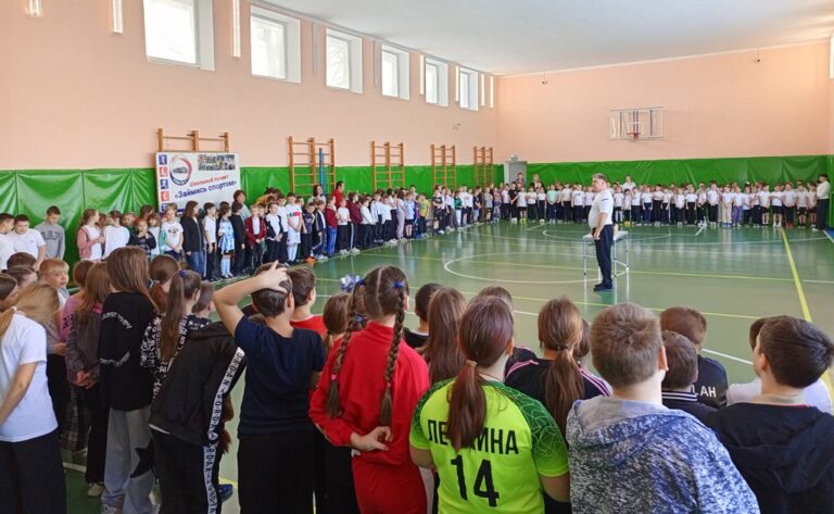 Подробнее о статье Соревнования по мини-футболу «Классный» кубок