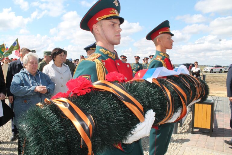 Подробнее о статье Вечная память героям Отечества!