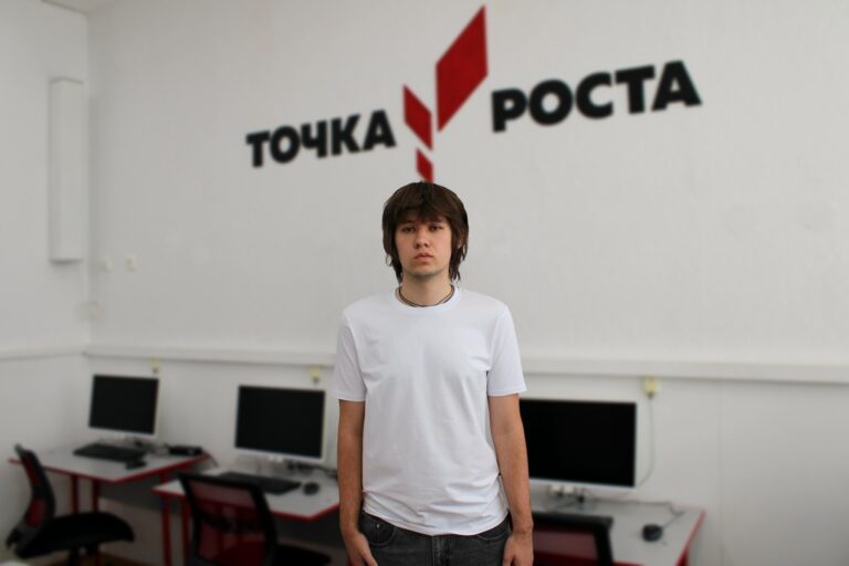 Подробнее о статье ⚡️ ИСТОРИЧЕСКИЙ РЕКОРД НА ЕГЭ В ОБЛИВСКОМ РАЙОНЕ! 💯